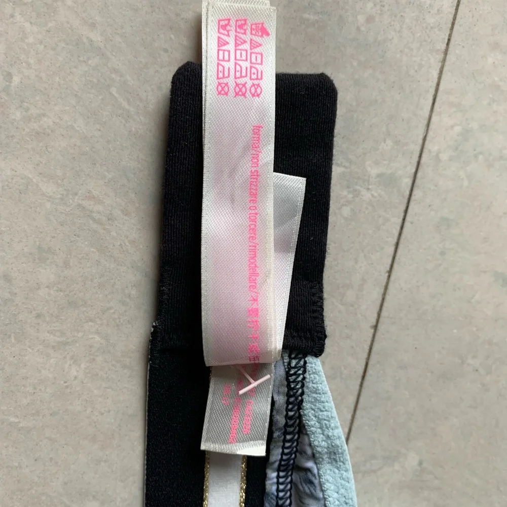Victoris secret (pink) Bra - Picture 4 of 5